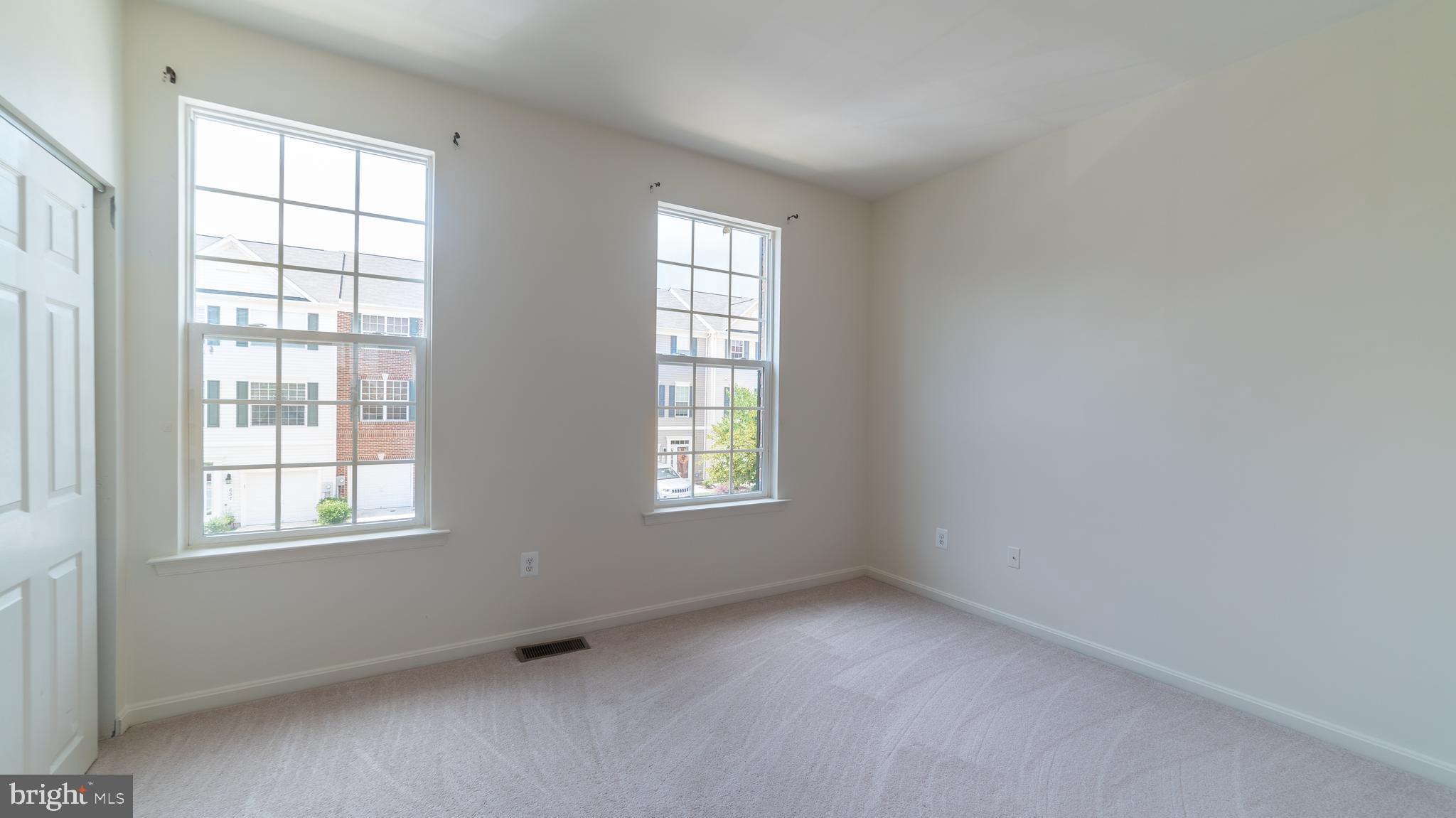 650 Tivoli Road Frederick, MD 21703 - Photo 11 of 24