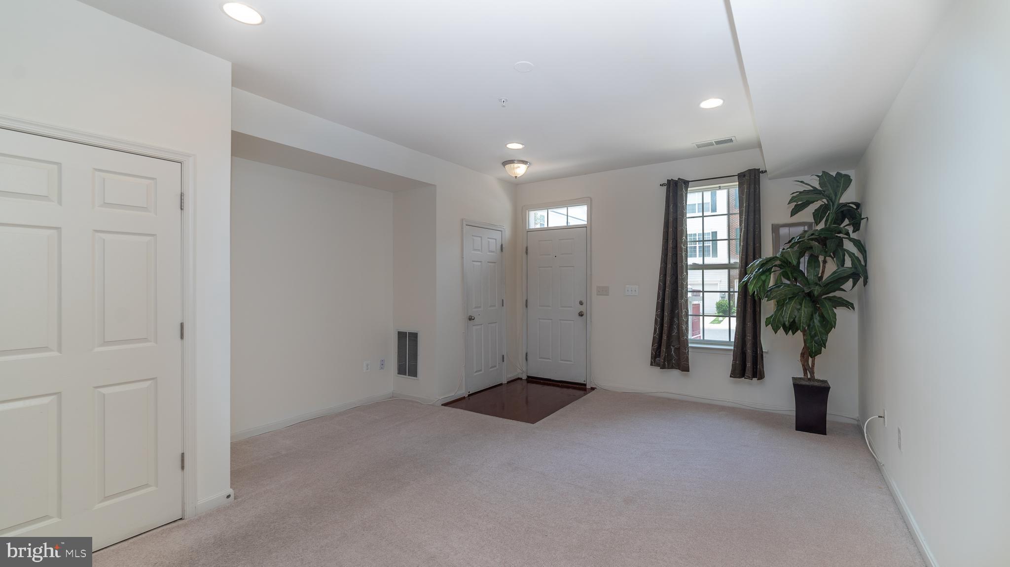 650 Tivoli Road Frederick, MD 21703 - Photo 7 of 24