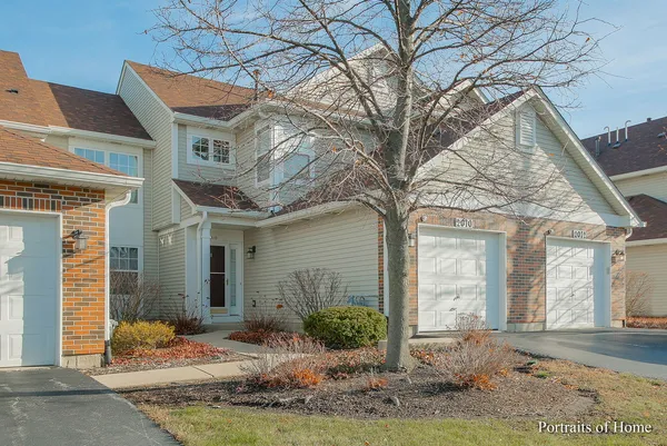 $2,200 | 2010 Fulham Drive, Naperville, IL 60564