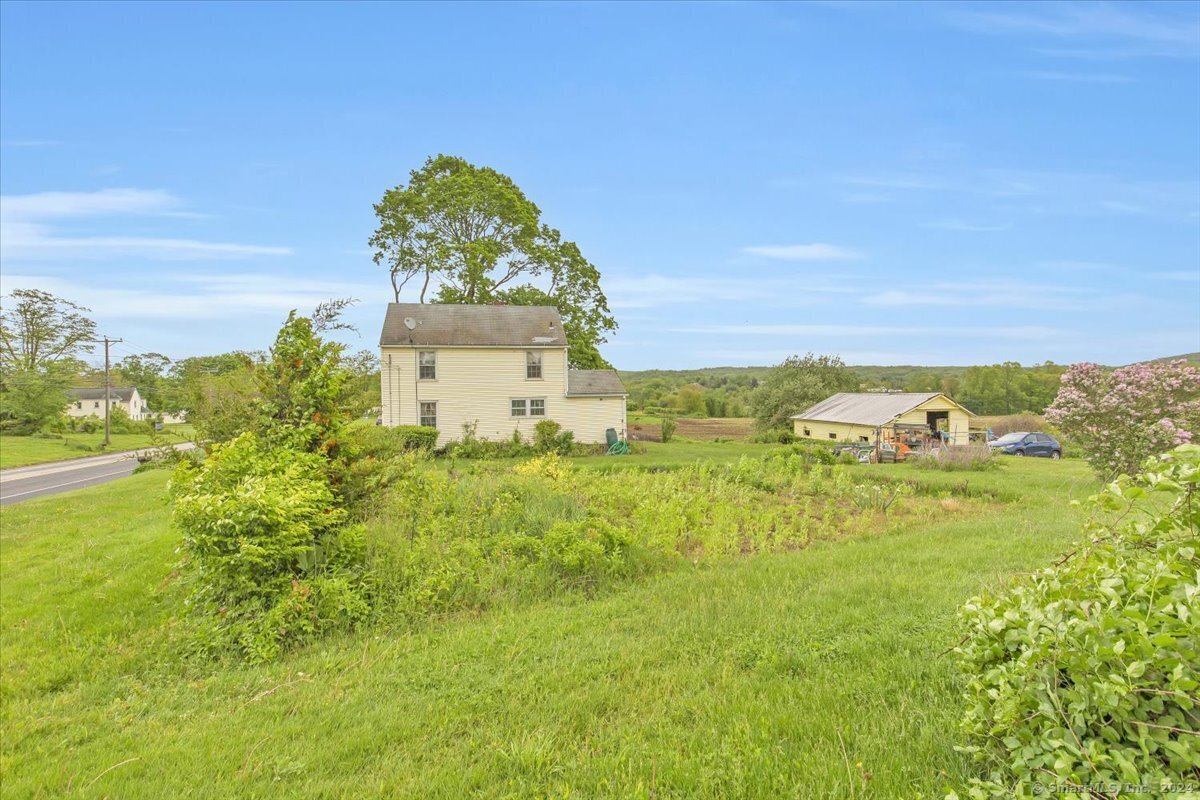 148-153 Wallingford Road Durham, CT 06422 - Photo 18 of 36