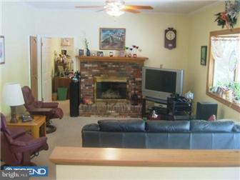 21 Abbott Road Hamilton, NJ 08690 - Photo 5 of 12