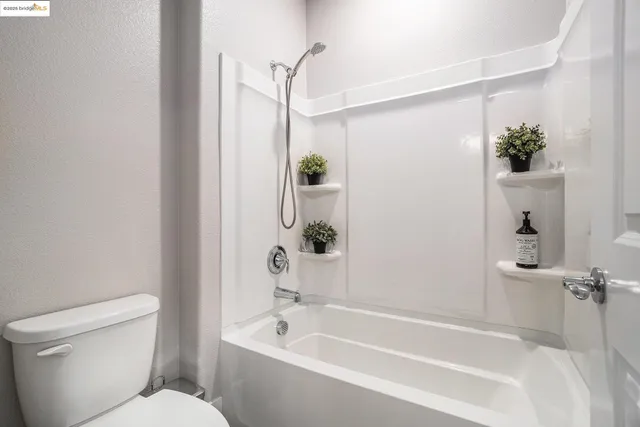 $819,500 | 927 Island Palm Way, Brentwood, CA 94513