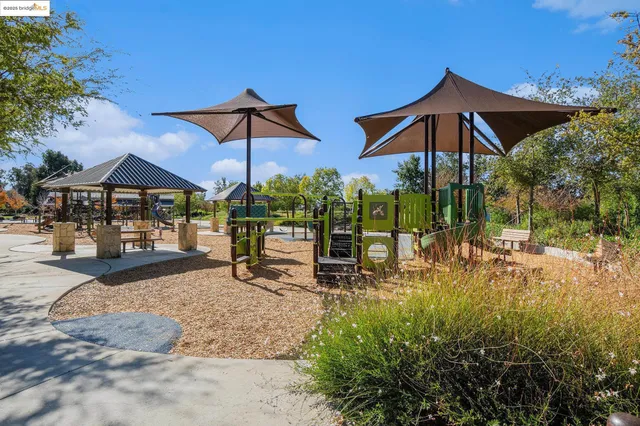 $819,500 | 927 Island Palm Way, Brentwood, CA 94513