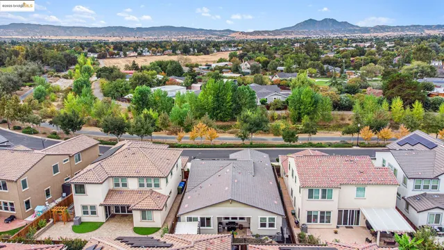 $819,500 | 927 Island Palm Way, Brentwood, CA 94513