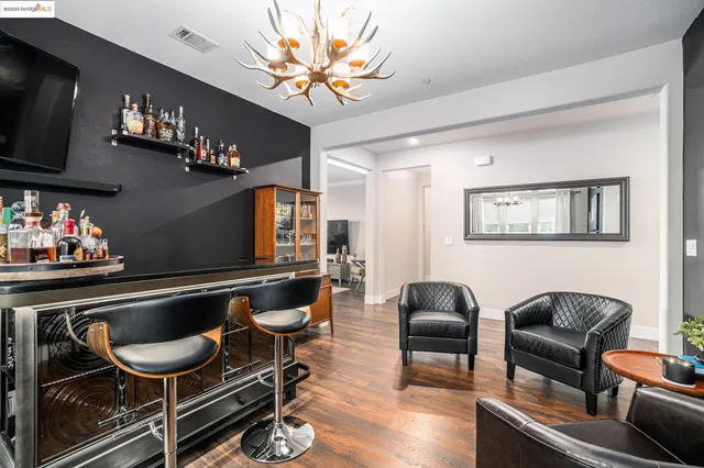 $819,500 | 927 Island Palm Way, Brentwood, CA 94513