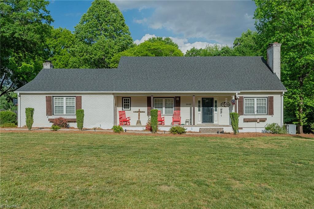 3845 Ranchwood Drive Clemmons, NC 27012 - Photo 2 of 39