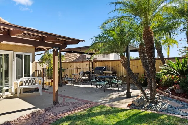 $1,287,000 | 11862 Calle Deposito, El Cajon, CA 92019