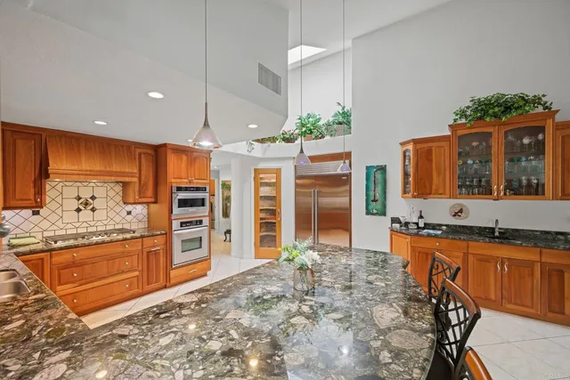 $1,287,000 | 11862 Calle Deposito, El Cajon, CA 92019