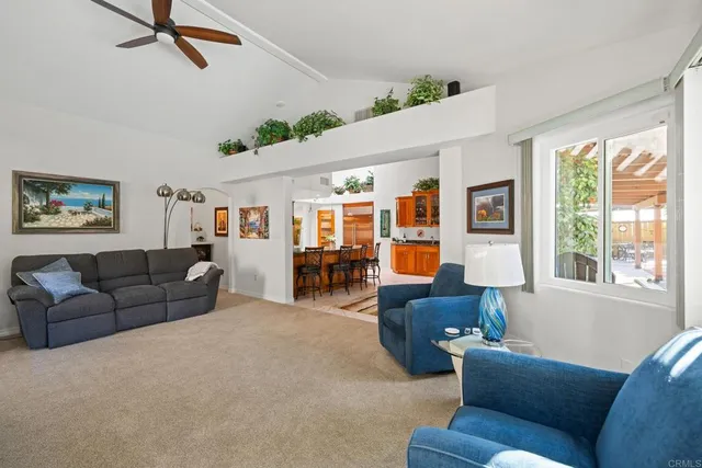 $1,287,000 | 11862 Calle Deposito, El Cajon, CA 92019