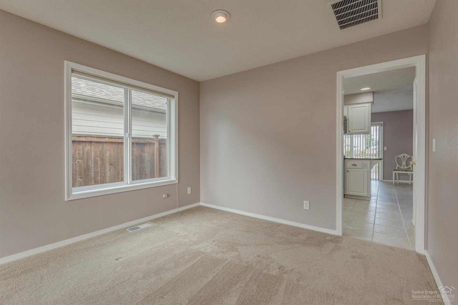 1099 Chardonnay Loop Northeast Keizer, OR 97303 - Photo 8 of 25 Additional Photo