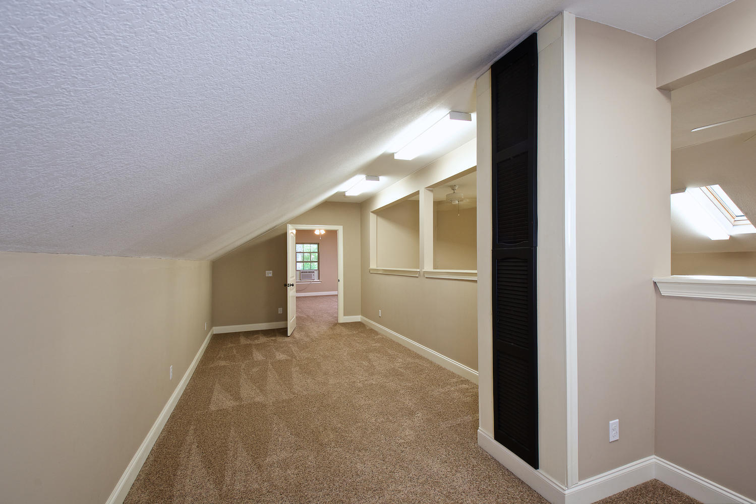 270 Price Road Reliance, TN 37369 - Photo 41 of 49 270 Price Rd Reliance TN 37369-large-034