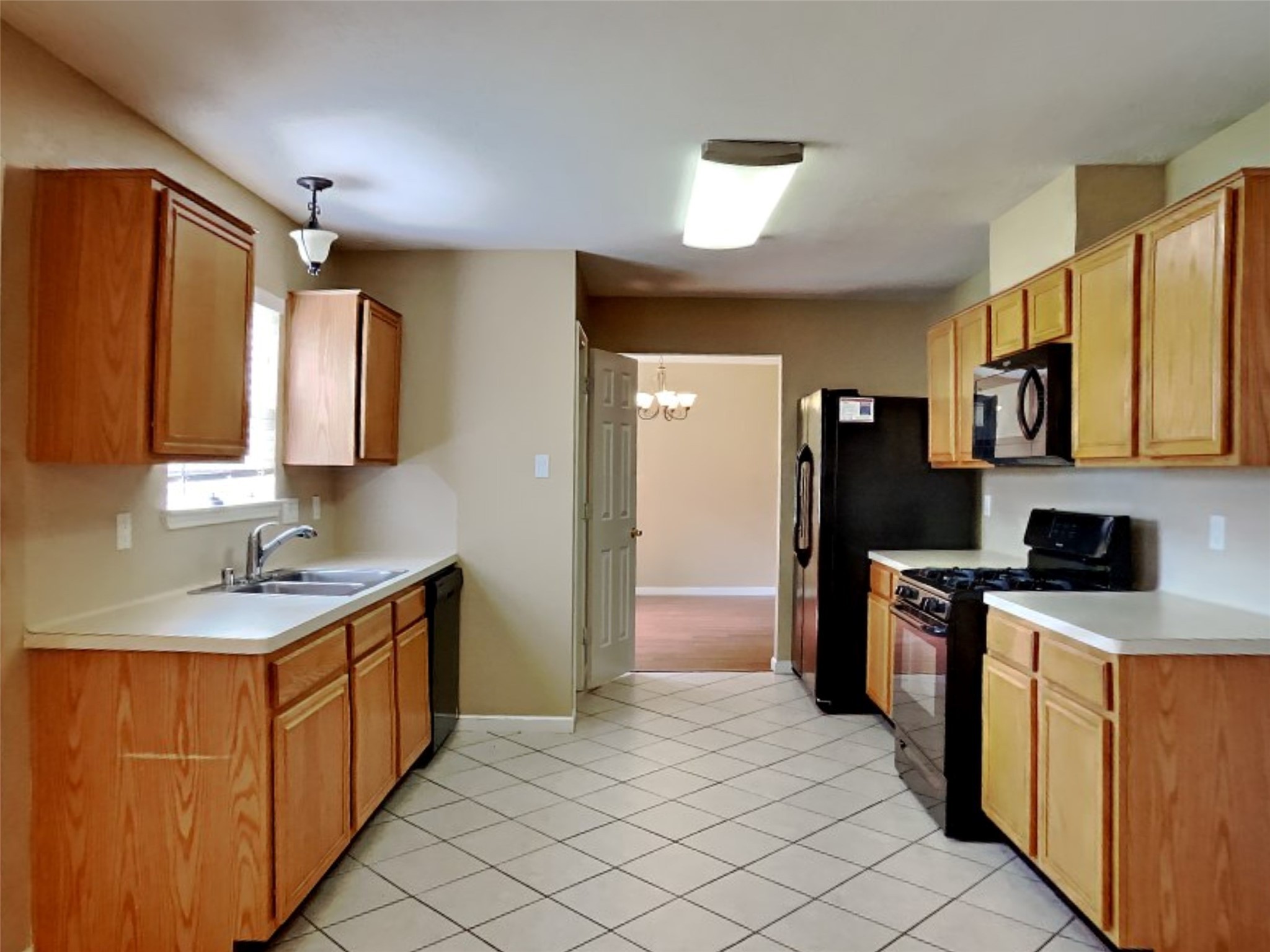 31106 Perlican Drive Spring, TX 77386 - Photo 2 of 20