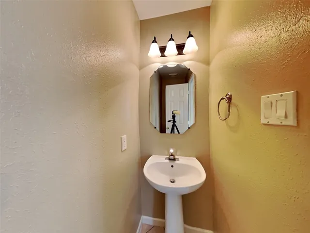 $1,945 | 31106 Perlican Drive, Spring, TX 77386