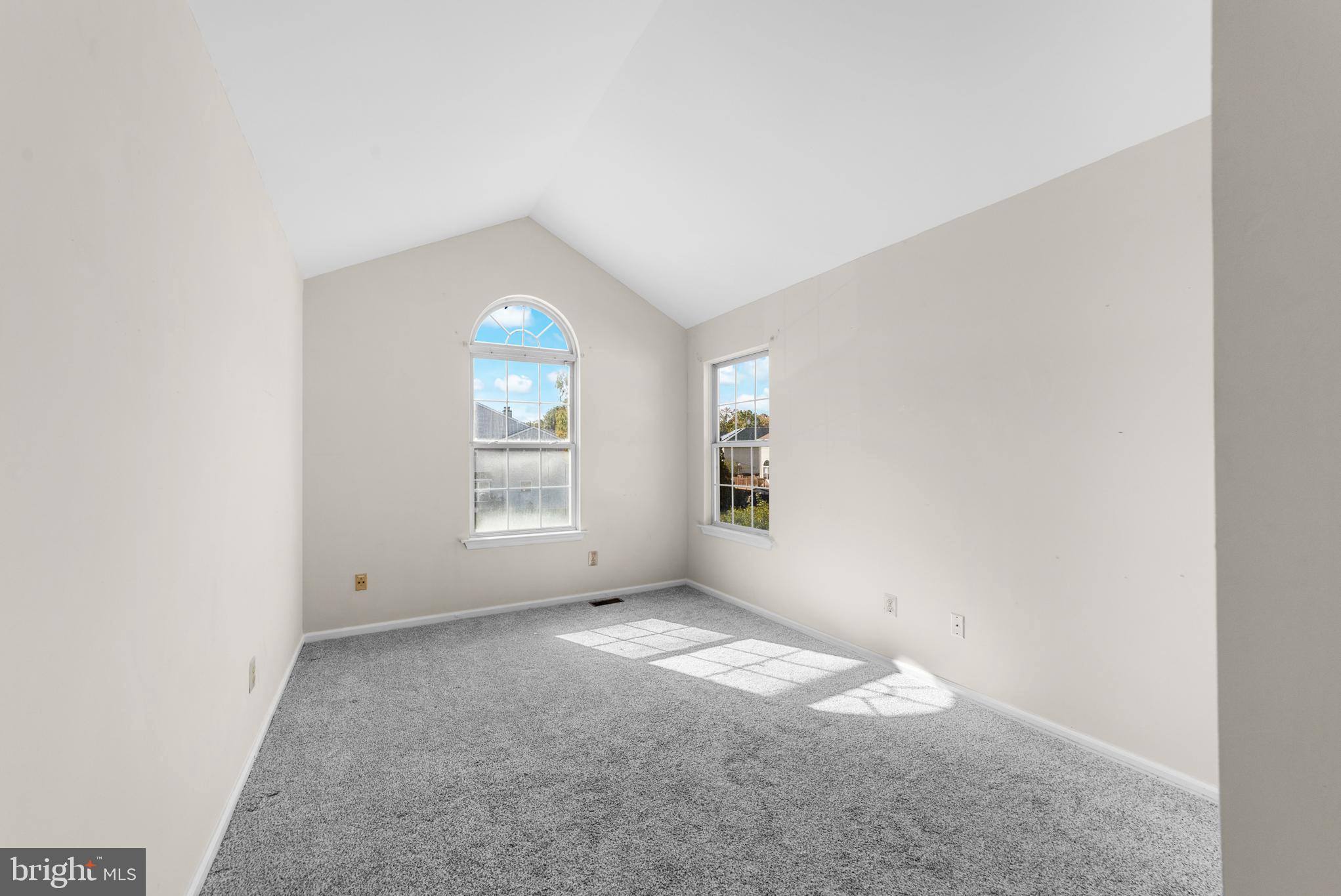 50 Wildcat Branch Drive Sicklerville, NJ 08081 - Photo 19 of 33 an empty room with windows and mirror