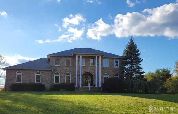 $5,500 | 2 Groendyke Circle, Millstone Township, NJ 08535