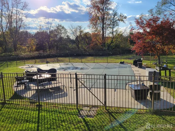 $5,500 | 2 Groendyke Circle, Millstone Township, NJ 08535
