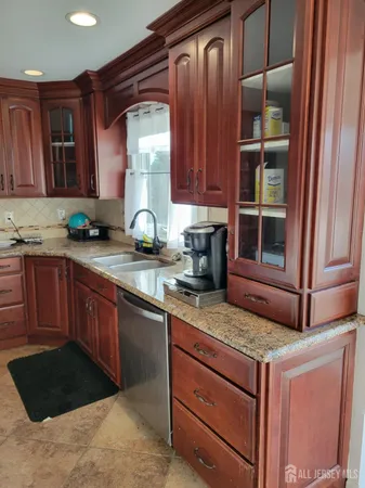 $5,500 | 2 Groendyke Circle, Millstone Township, NJ 08535