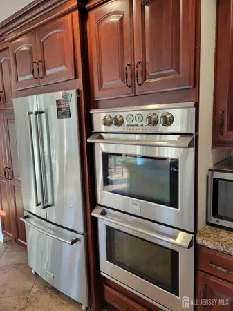 $5,500 | 2 Groendyke Circle, Millstone Township, NJ 08535