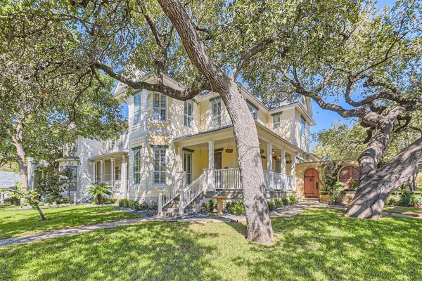 $11,000 | 2390 West 8th Street, Austin, TX 78703