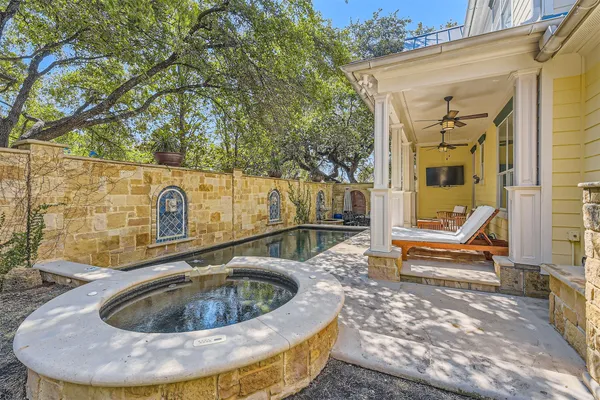 $11,000 | 2390 West 8th Street, Austin, TX 78703