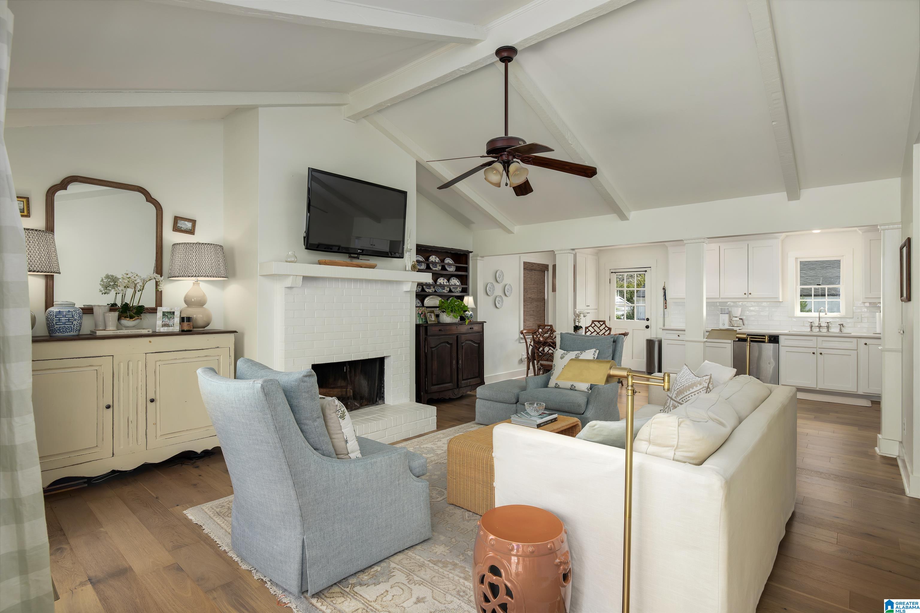 909 Broadway Street Birmingham, AL 35209 - Photo 10 of 42