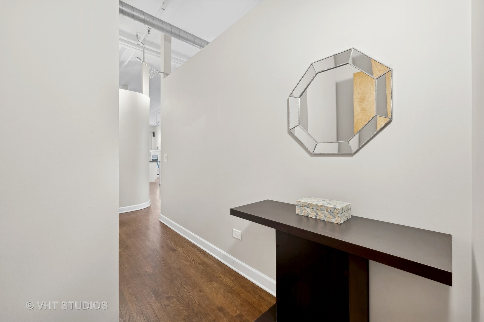 1301 West Madison Street, Unit 414 Chicago, IL 60607 - Photo 4 of 19 Gallery Image 4