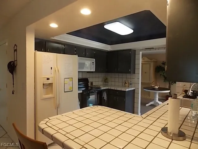 $299,000 | 854 Southeast 41st Street, Cape Coral, FL 33904