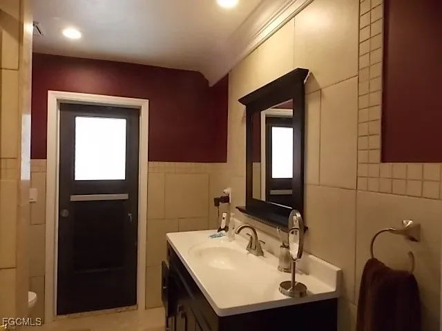 $299,000 | 854 Southeast 41st Street, Cape Coral, FL 33904