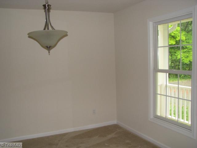 3295 High Cliffs Road Pfafftown, NC 27040 - Photo 3 of 13 Dining Room.