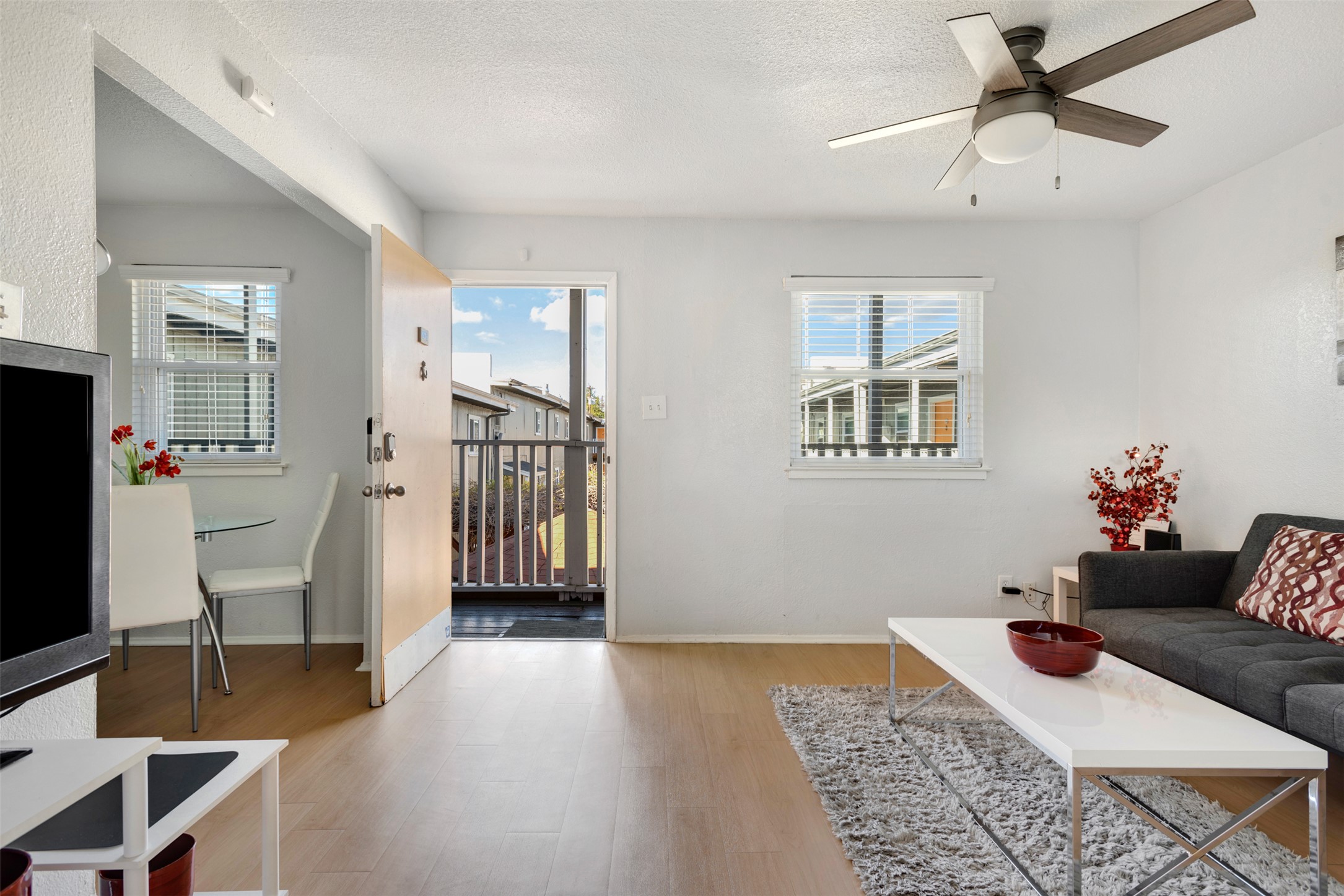 2401 Manor Road, Unit 209 Austin, TX 78722 - Photo 6 of 18