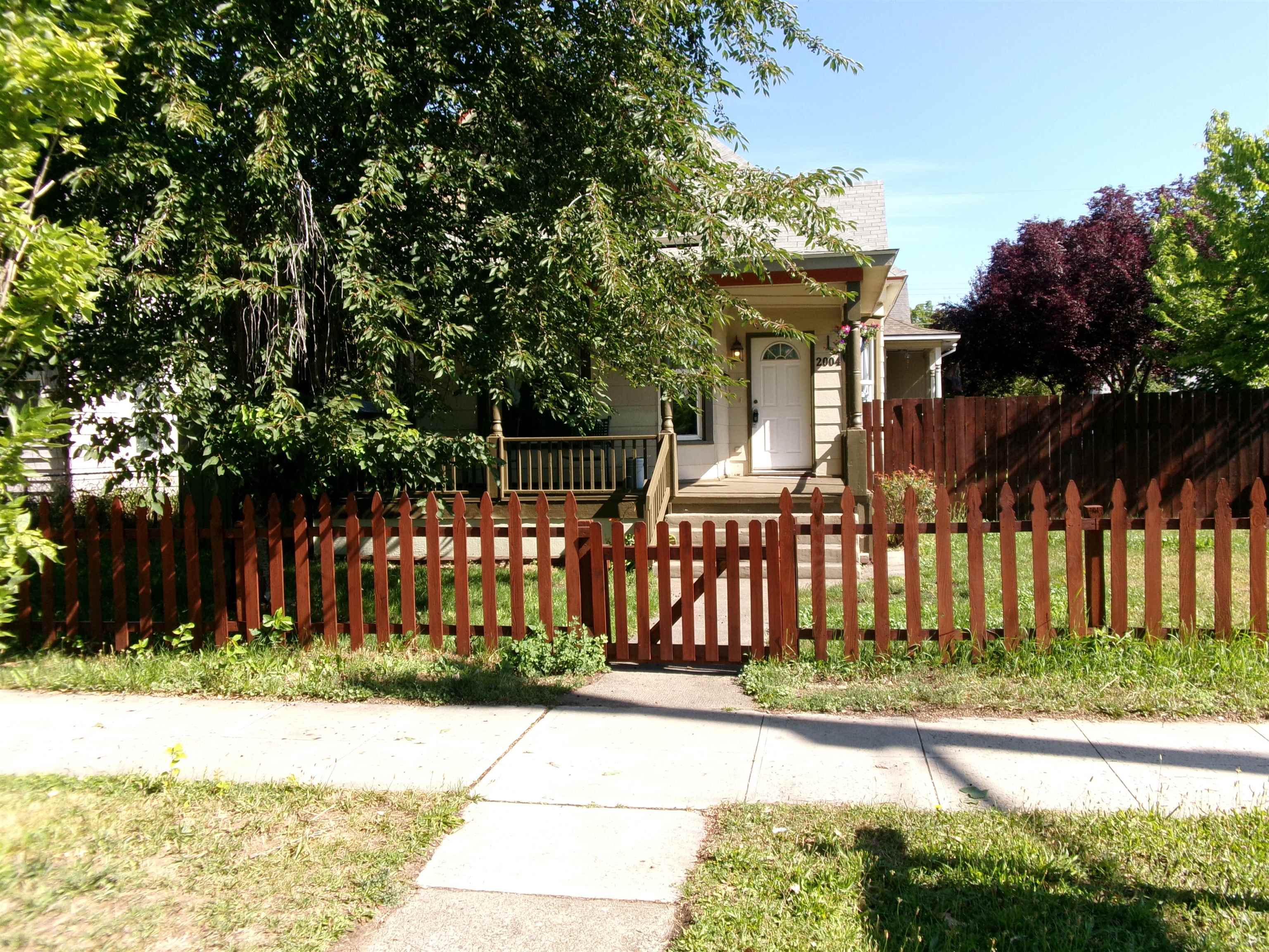 2004 West Broadway Avenue Spokane, WA 99201 - Photo 4 of 46