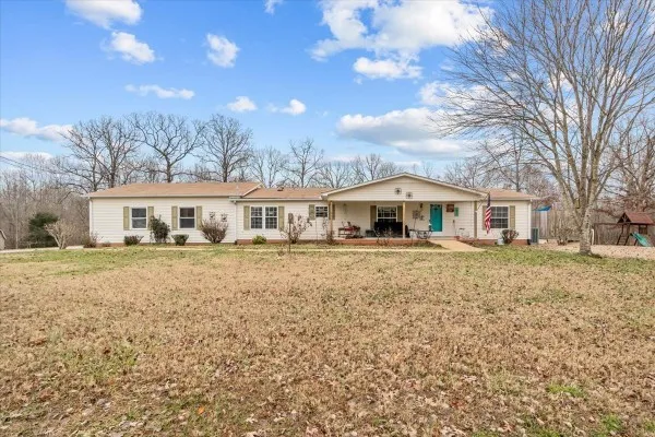 $259,900 | 305 Landfill Road, Waverly, TN 37185