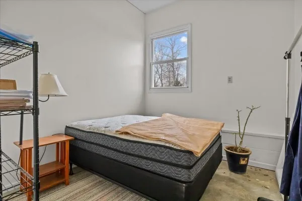 $259,900 | 305 Landfill Road, Waverly, TN 37185