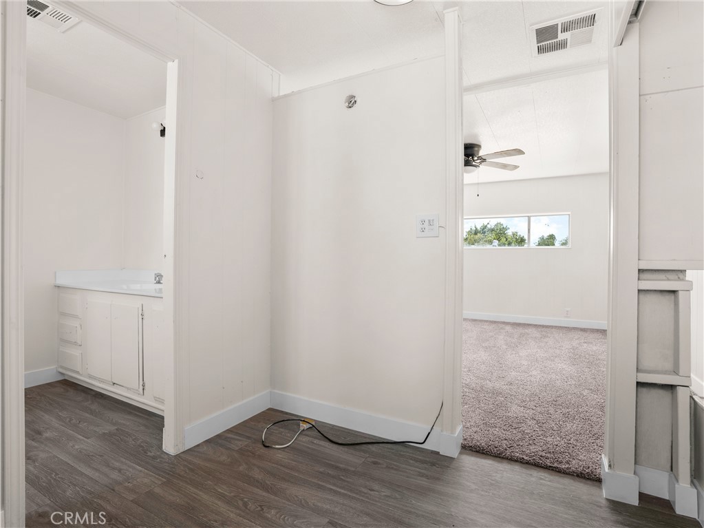 21779 Markham Street Perris, CA 92570 - Photo 27 of 31