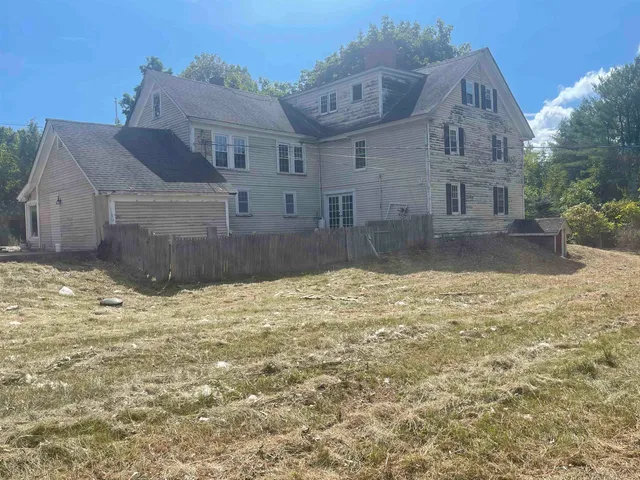 $300,000 | 221 New Durham Road, Alton, NH 03809