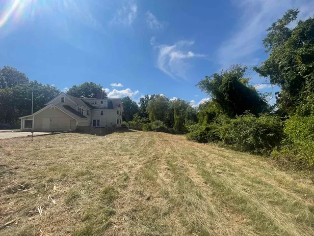 $300,000 | 221 New Durham Road, Alton, NH 03809