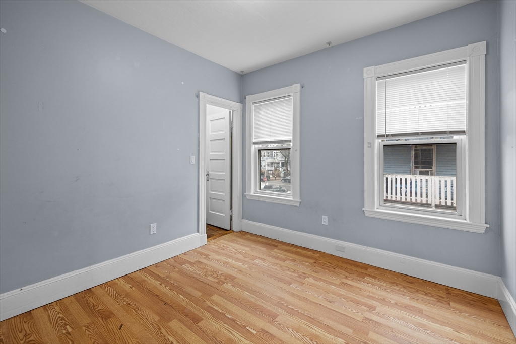 25 Howes Street, Unit 3 Boston, MA 02125 - Photo 10 of 14