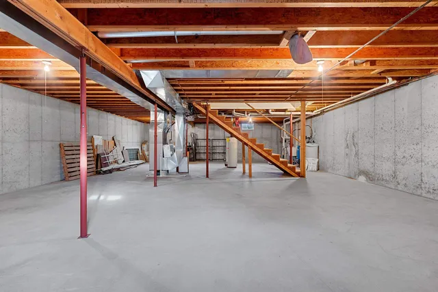 $599,900 | N1356 Lakeshore Road, Kewaunee, WI 54216