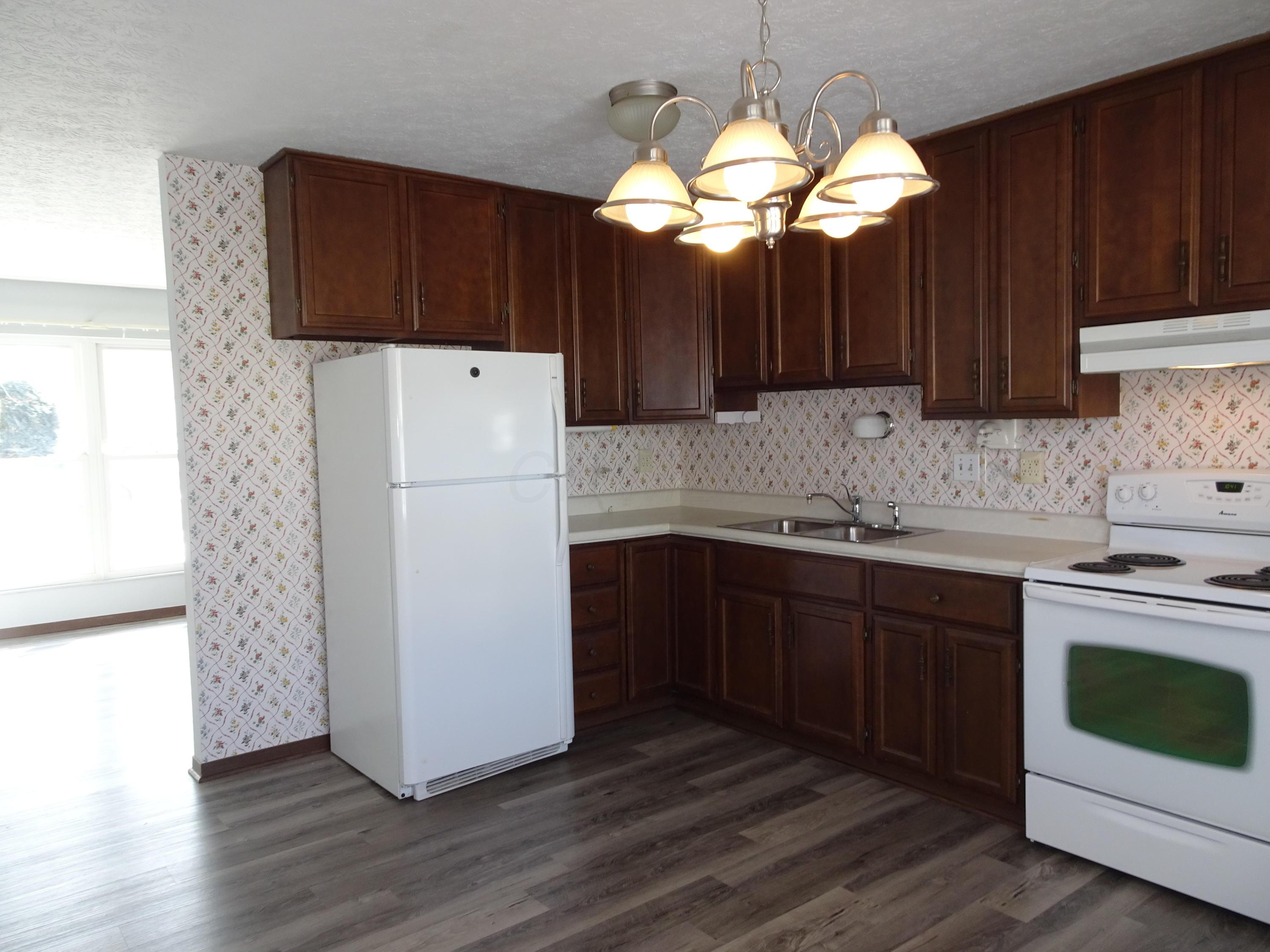 220 Lonepine Road Delaware, OH 43015 - Photo 6 of 26 Gallery Image 6