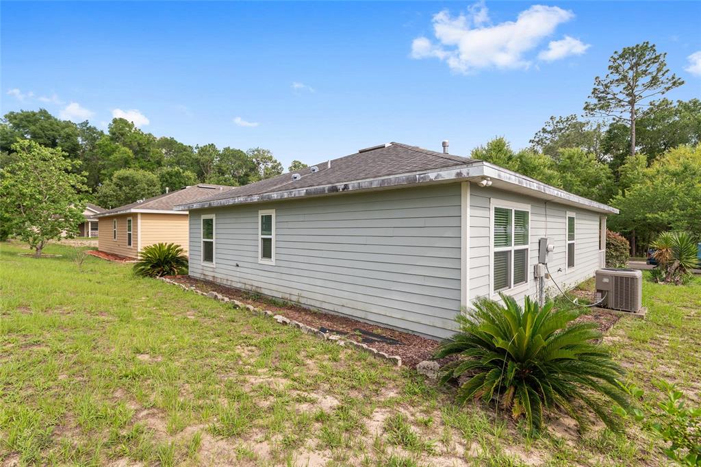 2776 Southeast 21st Road Gainesville, FL 32641 - Photo 33 of 35