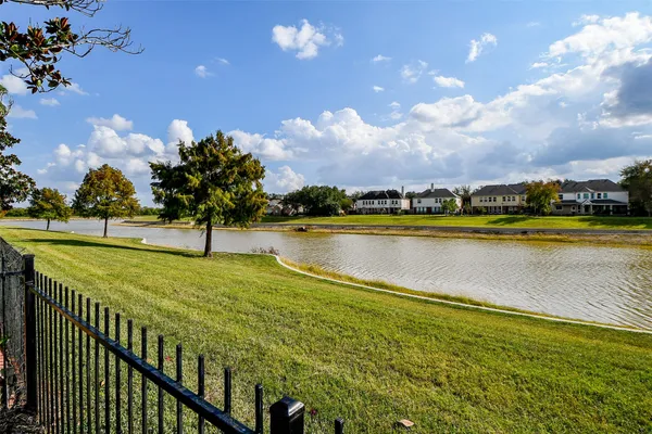 $3,200 | 12307 South Shadow Cove Drive, Houston, TX 77082