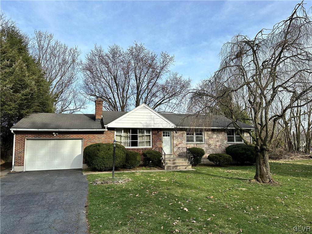 3032 Hecktown Road Bethlehem, PA 18020 - Photo 1 of 13 Gallery Image 1