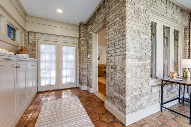 $825,000 | 5522 McCommas Boulevard, Dallas, TX 75206