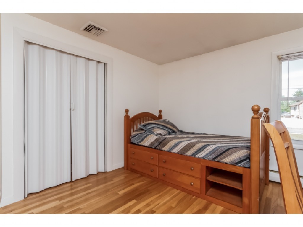 88 Harris Road Nashua, NH 03062 - Photo 19 of 36