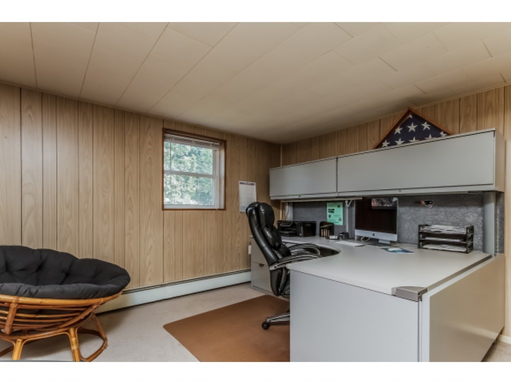 88 Harris Road Nashua, NH 03062 - Photo 24 of 36