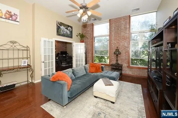 $3,000 | 260 Main Street, Unit 210, Little Falls, NJ 07424