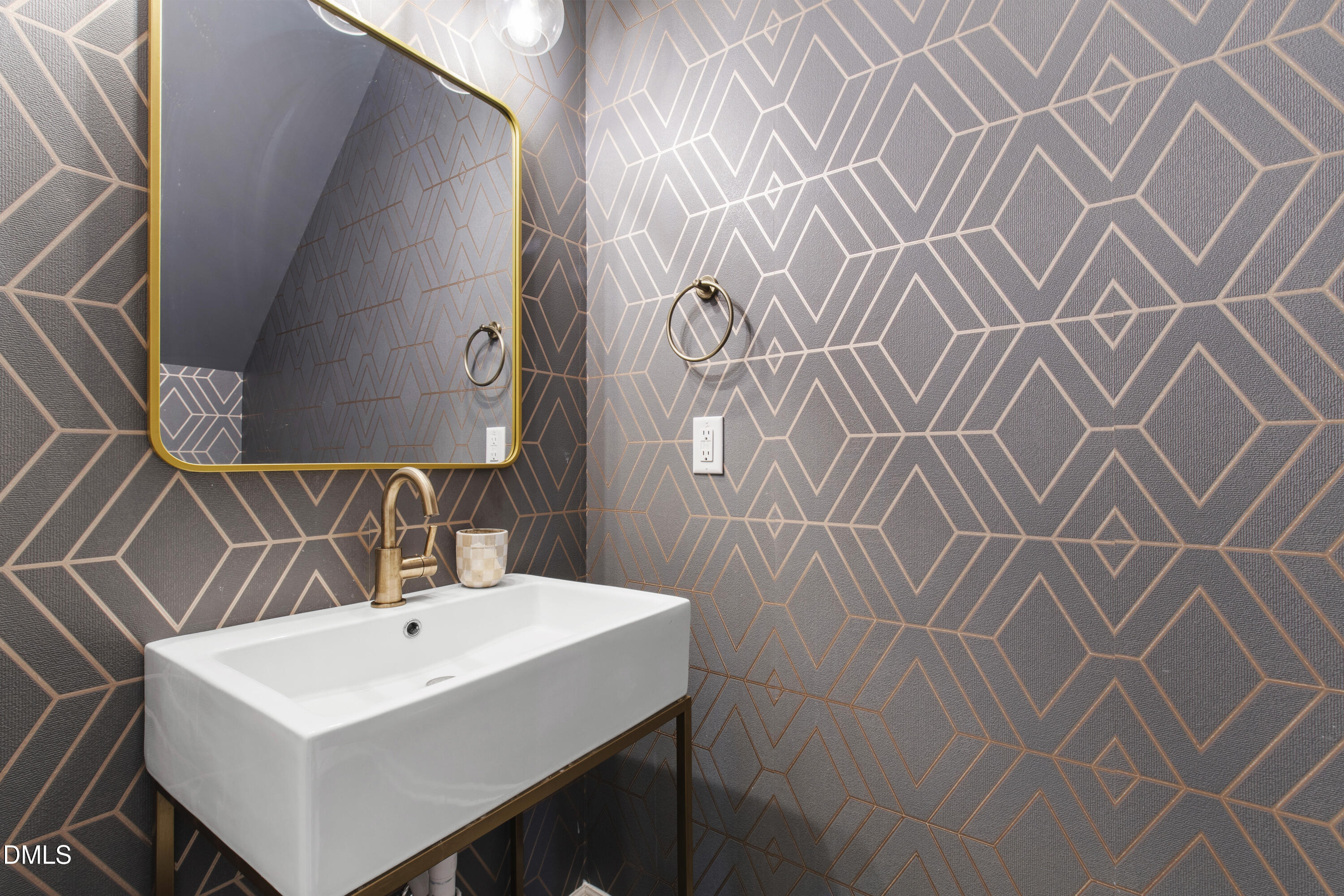 8121 Fieldcrest Lane Fuquay-Varina, NC 27526 - Photo 20 of 52 Fieldcrest (18)