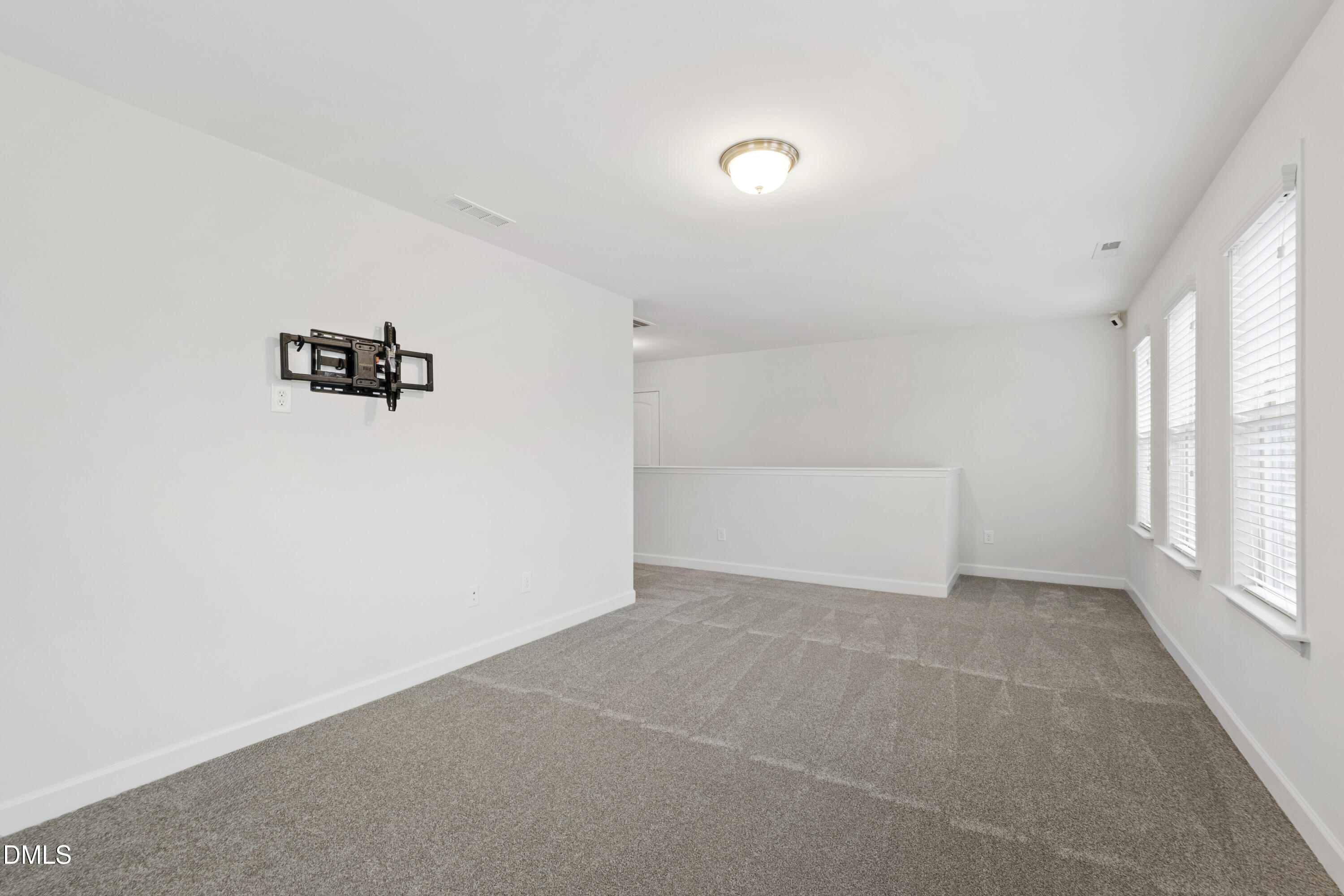 8121 Fieldcrest Lane Fuquay-Varina, NC 27526 - Photo 29 of 52 Fieldcrest (40)