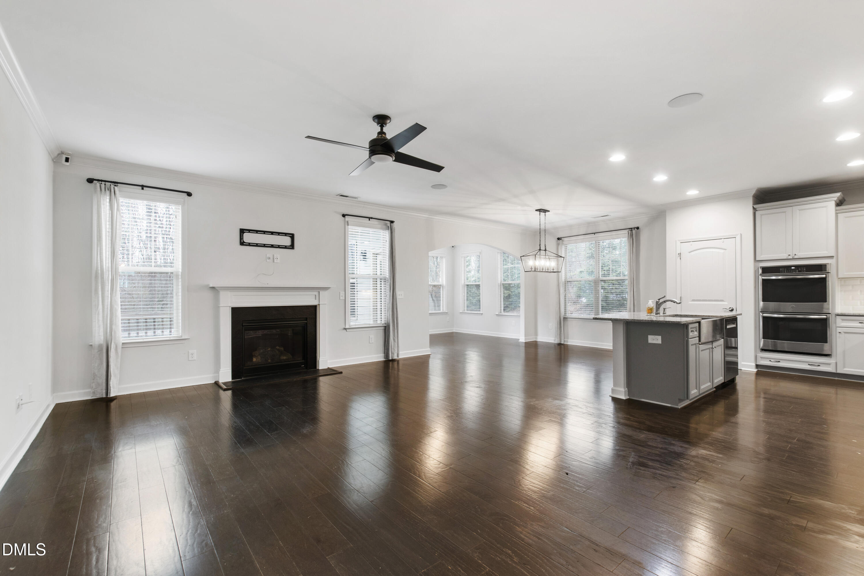 8121 Fieldcrest Lane Fuquay-Varina, NC 27526 - Photo 7 of 52 Fieldcrest (19)