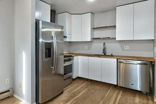 $89,900 | 8641 North Servite Drive, Unit 109, Milwaukee, WI 53223